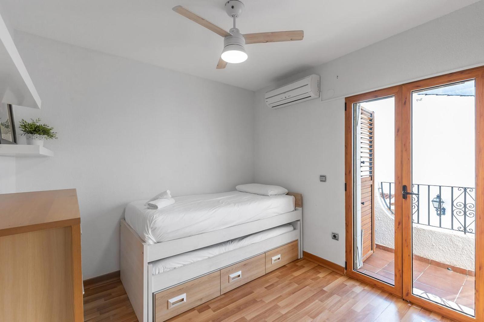 Amazing Bungalow With Ac And Private Pool - Reformado Febrero 2025 El Campello Exterior photo